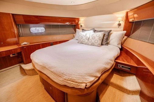 Princess 67 Flybridge image