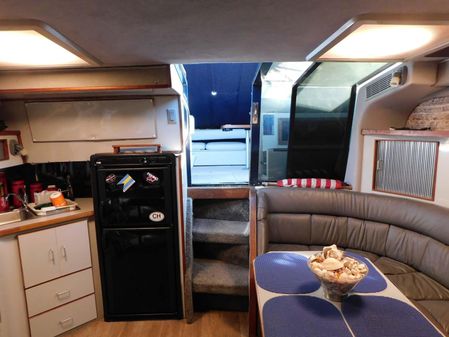 Sea Ray 390 Express Cruiser image