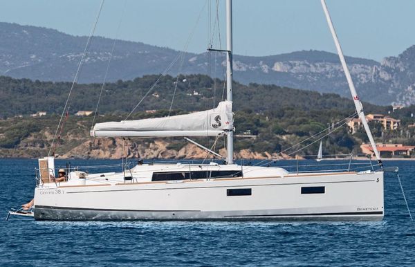 2023 Beneteau America Oceanis 38.1