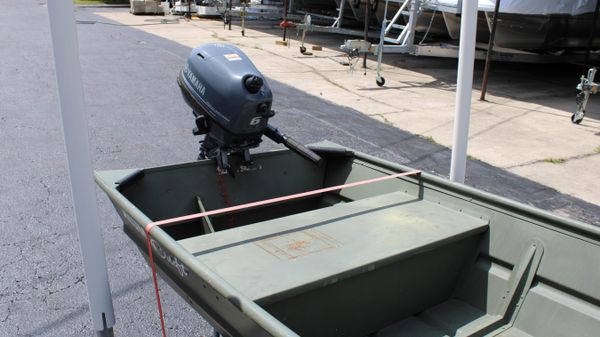 Alumacraft Jon boat