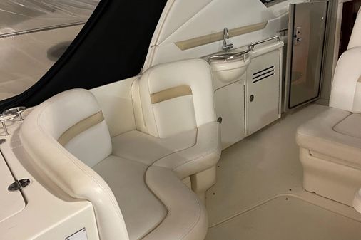 Sea Ray 380 Sundancer image