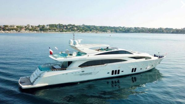 Couach 37m