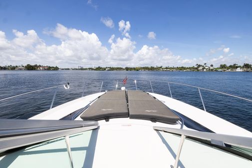 Sea Ray 370 Sundancer image