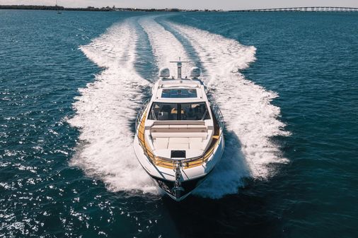 Azimut 55S image