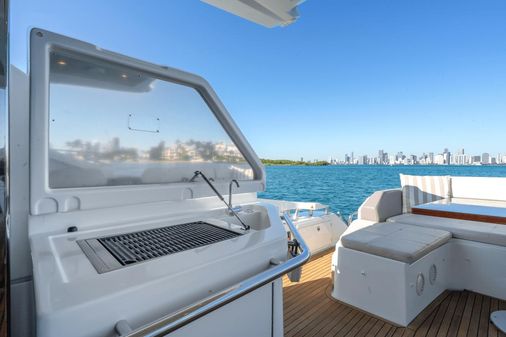 Azimut 55S image