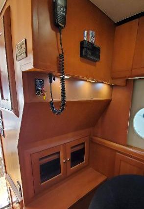 Luhrs 41-CONVERTIBLE image