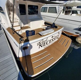 Luhrs 41-CONVERTIBLE image