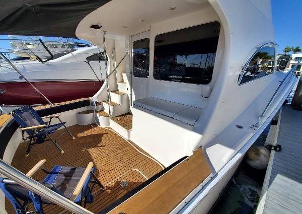 Luhrs 41-CONVERTIBLE image