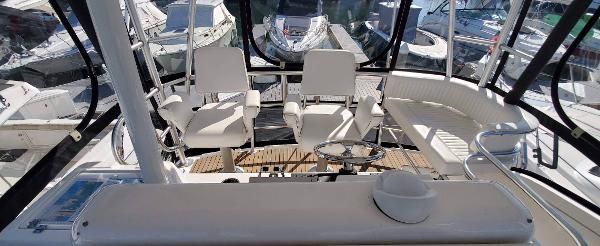 Luhrs 41-CONVERTIBLE image