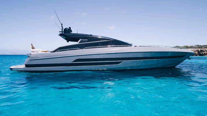 Baia Italia 70 - main image