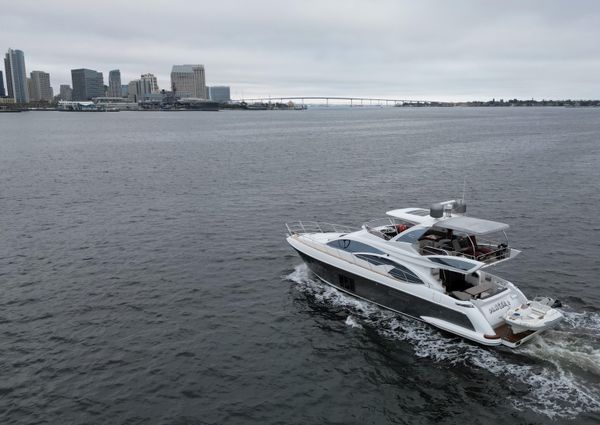 Azimut 60 Flybridge image