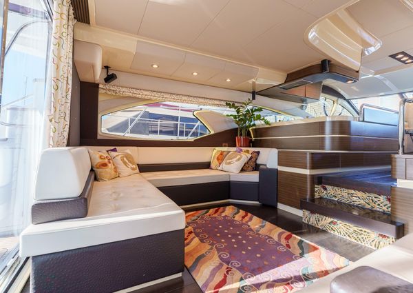 Azimut 60 Flybridge image