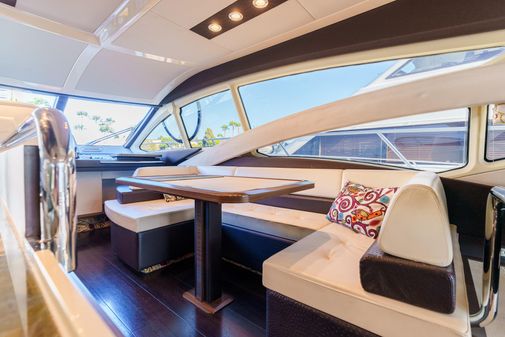 Azimut 60 Flybridge image