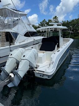 Boston Whaler 330 Outrage image