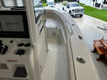 Sea Hunt Gamefish 30 Forward Seating image