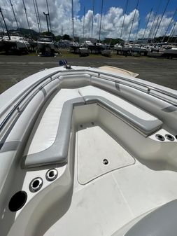 Boston Whaler 270 Outrage image