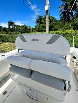 Boston Whaler 270 Outrage image