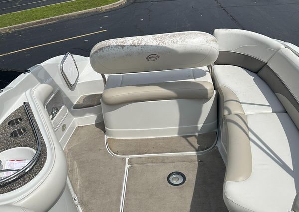 Crownline 252-EX image