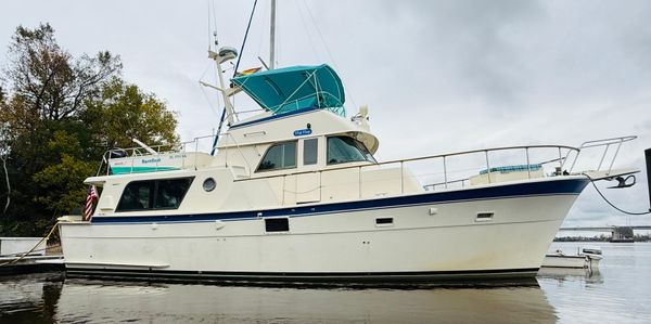 Hatteras 48-LONG-RANGE-CRUISER image