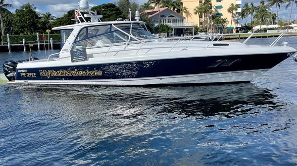Intrepid 475 Sport Yacht 2016 Engines
