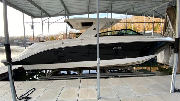 Sea Ray SLX 400