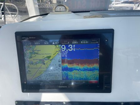 Sea Hunt Gamefish 27 image