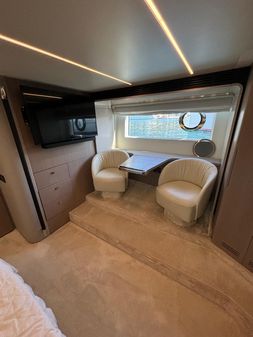 Azimut 66 image