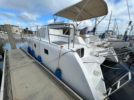 Endeavour-catamaran VICTORY image