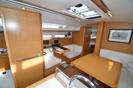 Jeanneau Sun Odyssey 409 image