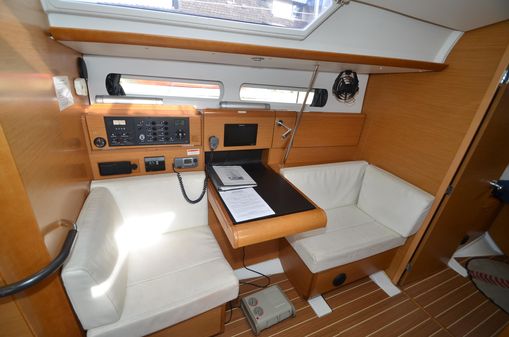 Jeanneau Sun Odyssey 409 image