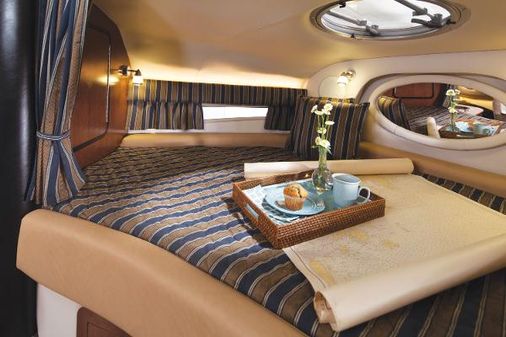 Crownline 294-CR image