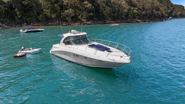 Sea Ray 425 Sundancer 