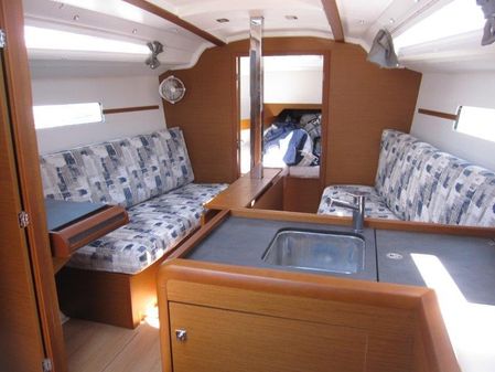 Jeanneau Sun Odyssey 349 image