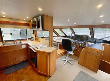 Tollycraft 57-PILOTHOUSE-MOTOR-YACHT image