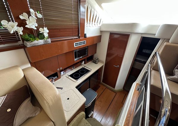 Sea Ray 36 Sedan Bridge image