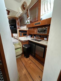 Sea Ray 36 Sedan Bridge image