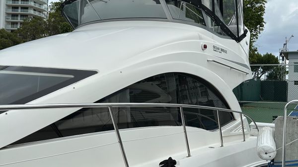 Sea Ray 36 Sedan Bridge 