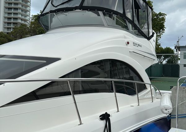 Sea Ray 36 Sedan Bridge image