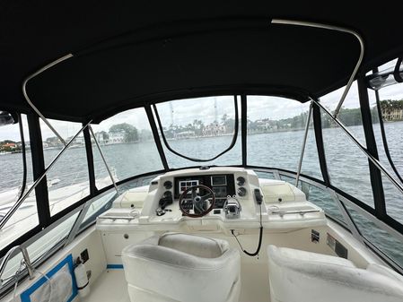 Sea Ray 36 Sedan Bridge image