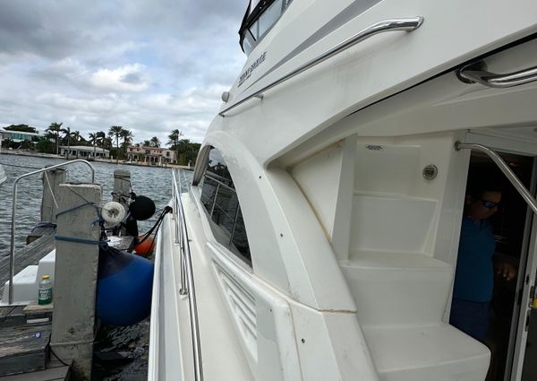 Sea Ray 36 Sedan Bridge image