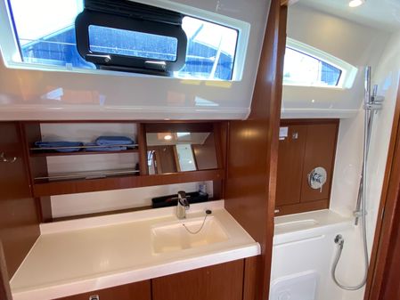 Bavaria Vision 42 image