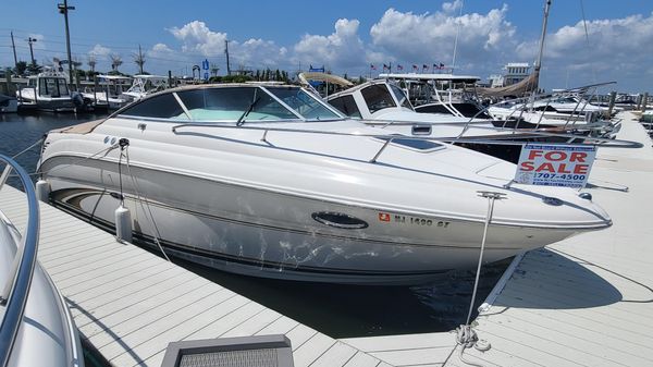 Sea Ray 245 Weekender 