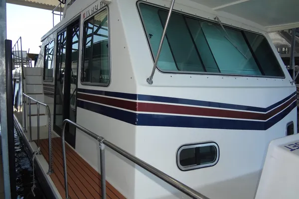 Harbor Master 52 image