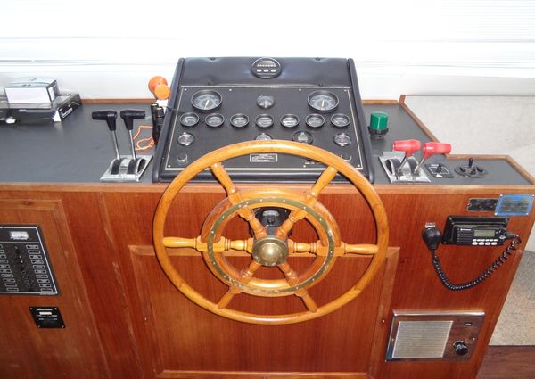 Harbor Master 52 image