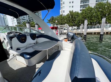 Crownline 270 CR image