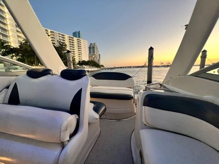 Crownline 270 CR image