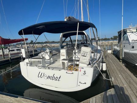 Beneteau Oceanis 38.1 image