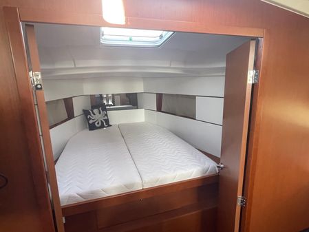 Beneteau Oceanis 38.1 image