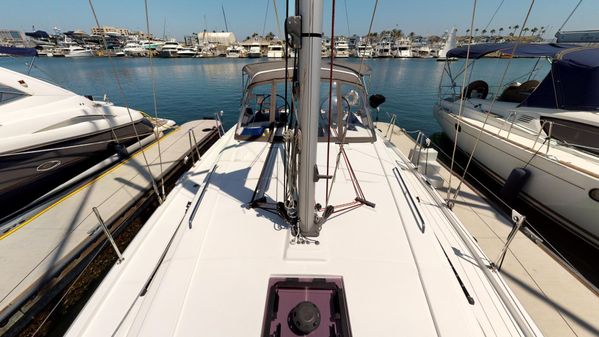 Beneteau Oceanis 41.1 image