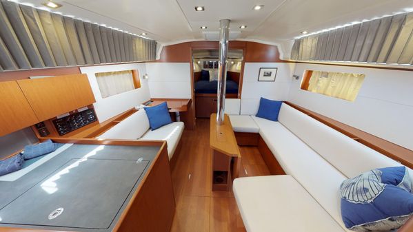 Beneteau Oceanis 41.1 image